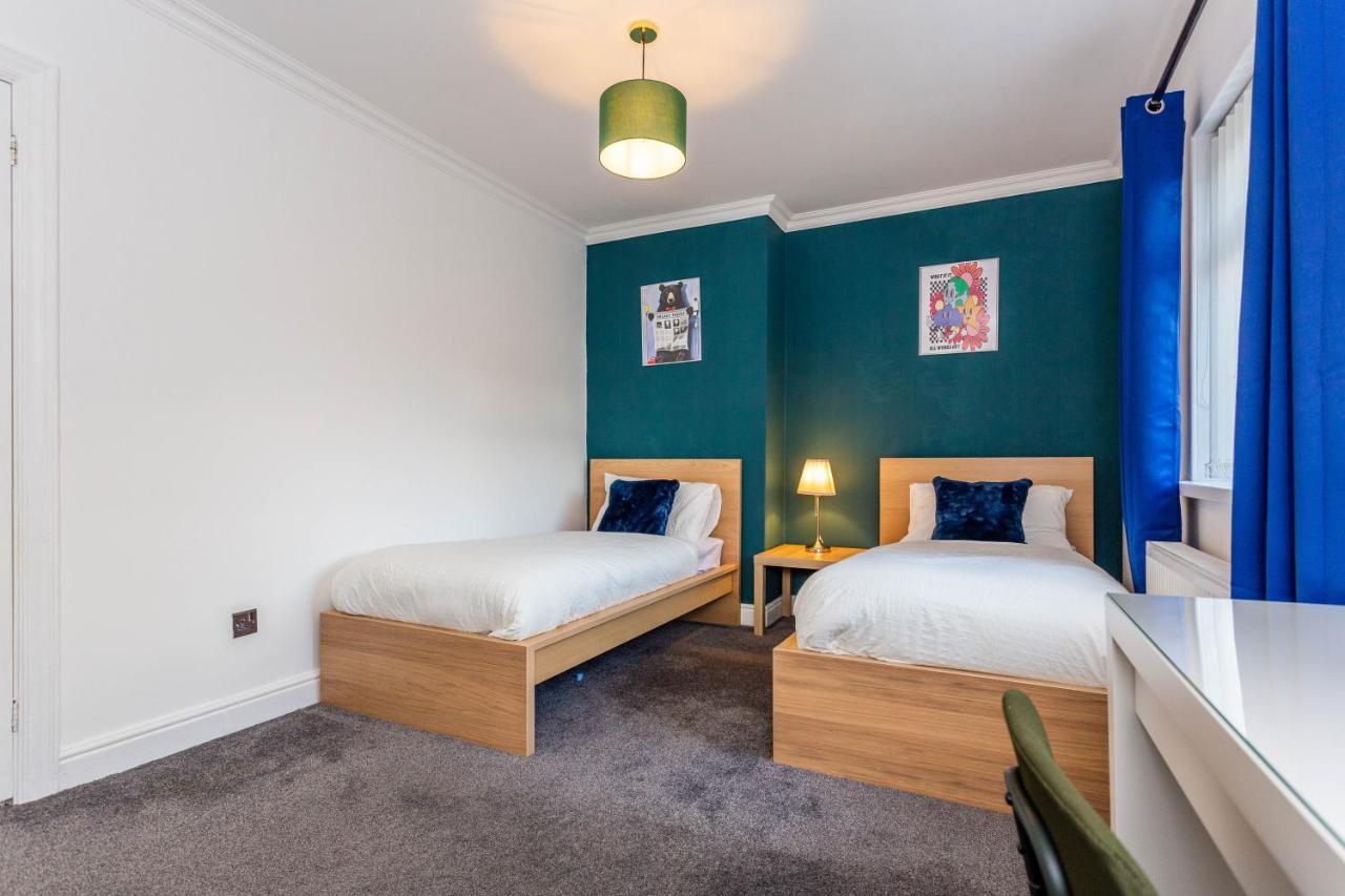 Апартаменты Millway House Newcastle Gateshead With Free Parking Экстерьер фото