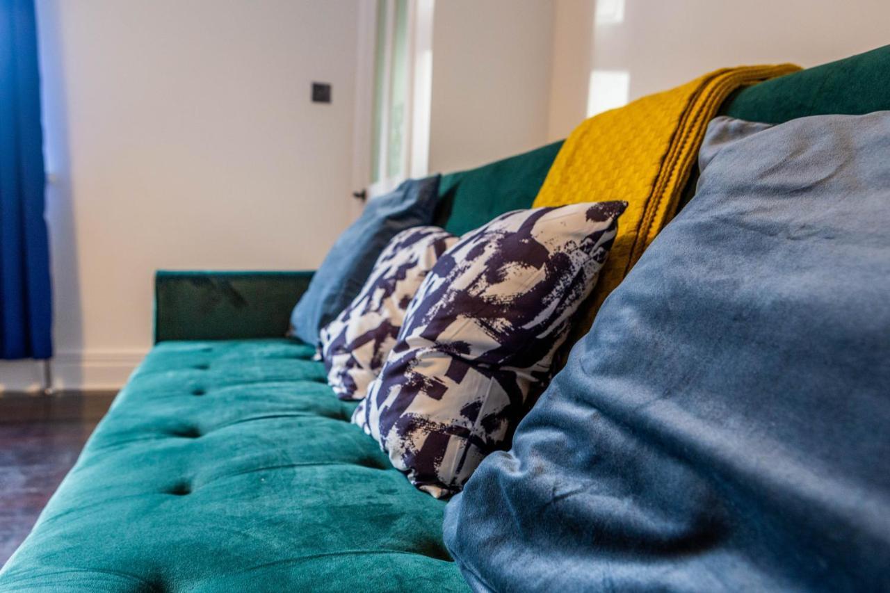 Апартаменты Millway House Newcastle Gateshead With Free Parking Экстерьер фото