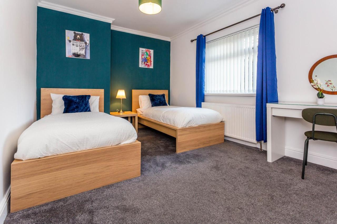 Апартаменты Millway House Newcastle Gateshead With Free Parking Экстерьер фото