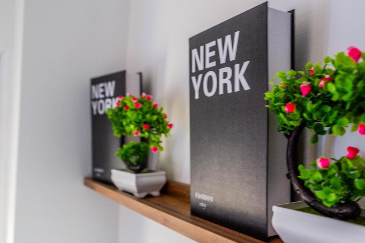 Апартаменты Millway House Newcastle Gateshead With Free Parking Экстерьер фото