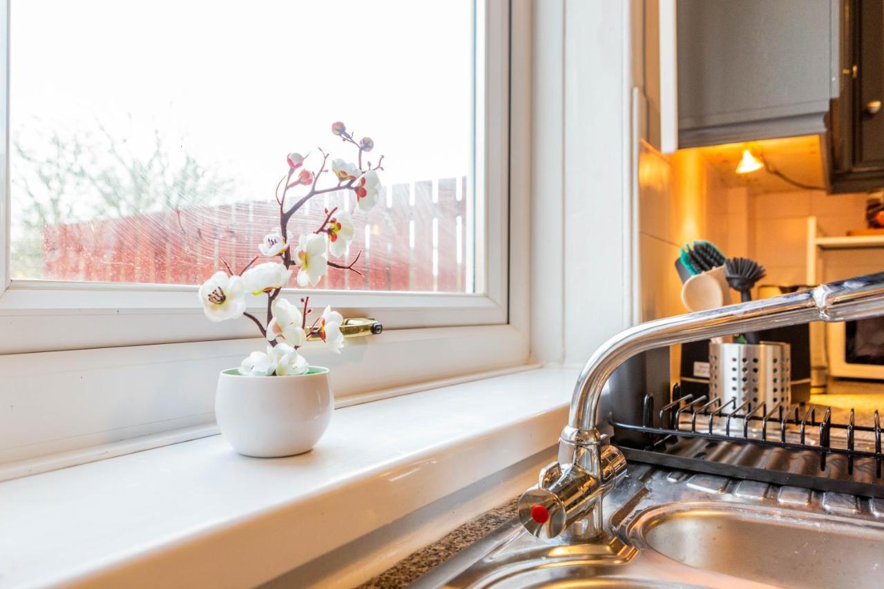 Апартаменты Millway House Newcastle Gateshead With Free Parking Экстерьер фото